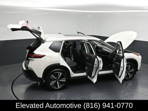 Used 2021 Nissan Rogue SL FWD image 34