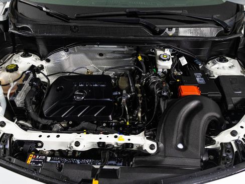 Used 2024 Buick Encore GX Sport Touring image 45