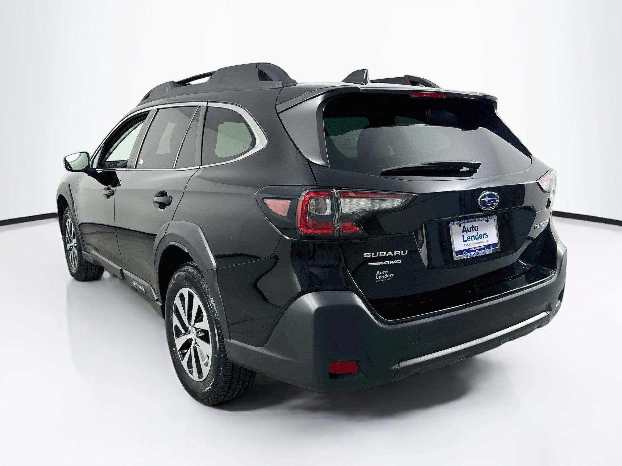 Used 2024 Subaru Outback Premium AWD/4WD image 7