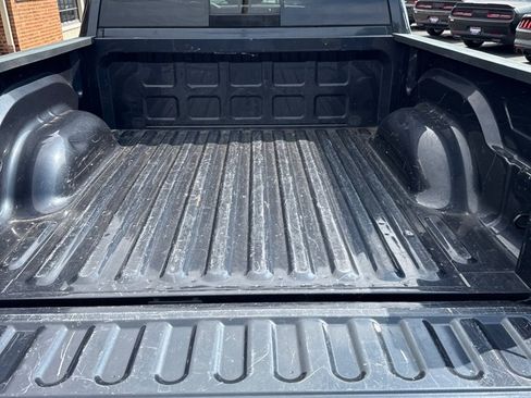 Used 2017 RAM 1500 Big Horn AWD/4WD image 16