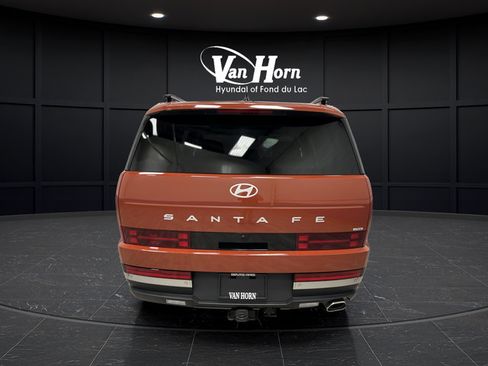 Used 2025 Hyundai Santa Fe Limited AWD/4WD image 6