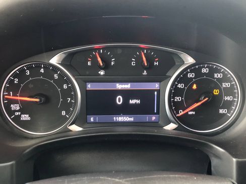 Used 2019 GMC Terrain SLT w/ Preferred Package FWD image 34