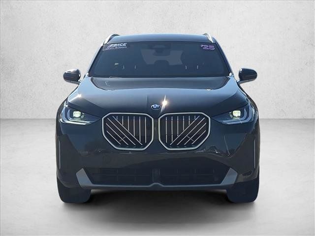 Certified 2025 BMW X3 xDrive30i w/ Premium Package AWD/4WD image 2