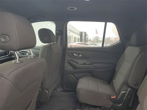 Certified 2023 Chevrolet Traverse LT image 7