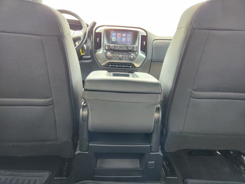 Used 2017 Chevrolet Silverado 1500 LT w/ All Star Edition AWD/4WD image 13