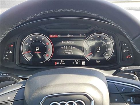 Used 2025 Audi Q7 3.0T Premium Plus w/ Premium Plus Package image 11