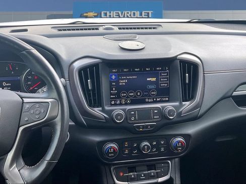 Used 2022 GMC Terrain AT4 w/ Infotainment Package II AWD/4WD image 9