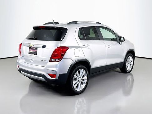 Used 2019 Chevrolet Trax Premier AWD/4WD image 6
