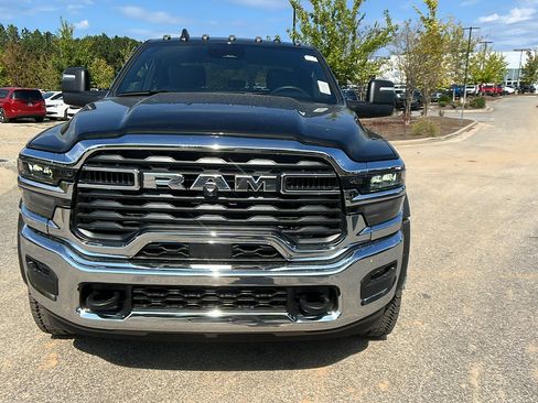 New 2026 RAM 4500 Tradesman w/ Chrome Appearance Group image 3