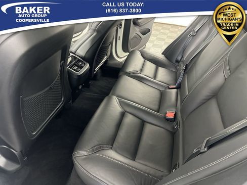 Used 2023 Volvo XC60 B6 Ultimate image 25