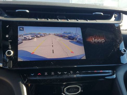 New 2026 Jeep Grand Cherokee Limited w/ Limited Altitude Package RWD image 29
