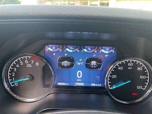 Used 2022 Ford F150 XLT w/ Equipment Group 302A High image 39