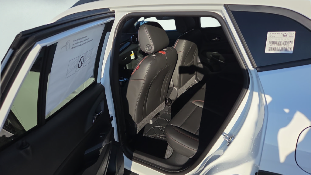 New 2026 Chevrolet Trax RS FWD image 34