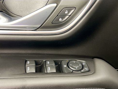 Used 2023 Chevrolet Tahoe LS image 16