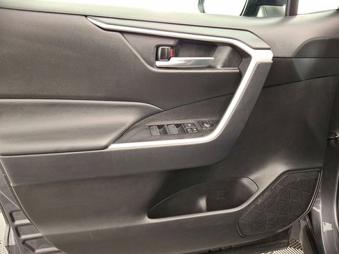 Certified 2025 Toyota RAV4 XLE AWD/4WD image 2