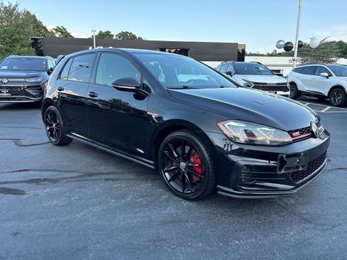Used 2021 Volkswagen GTI SE FWD image 3