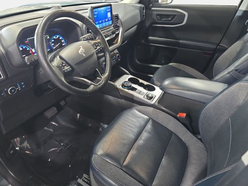 Used 2022 Ford Bronco Sport Outer Banks w/ Tech Package AWD/4WD image 15