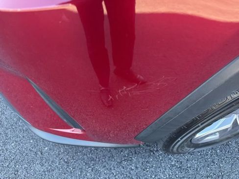 Used 2023 Toyota RAV4 XLE w/ Convenience Package image 3