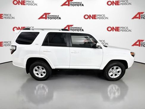 Certified 2024 Toyota 4Runner SR5 Premium AWD/4WD image 9