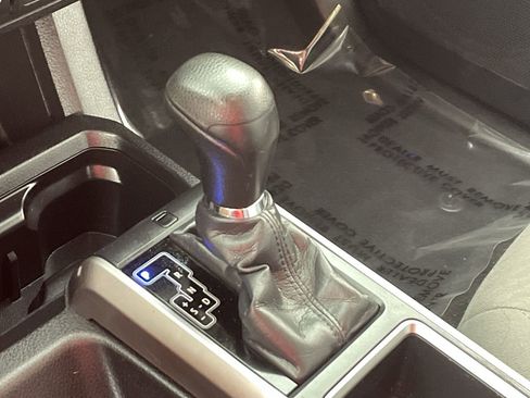 Used 2021 Toyota Tacoma SR5 image 16