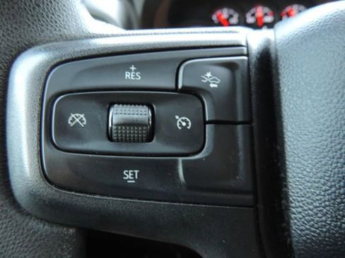Certified 2022 Chevrolet Silverado 1500 Custom RWD image 27