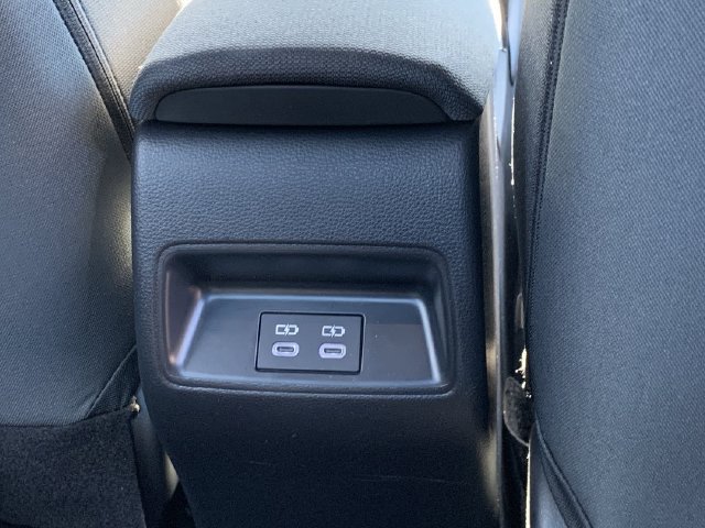 Used 2026 Toyota Corolla SE FWD image 35