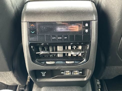Used 2024 Jeep Grand Cherokee L Laredo AWD/4WD image 19