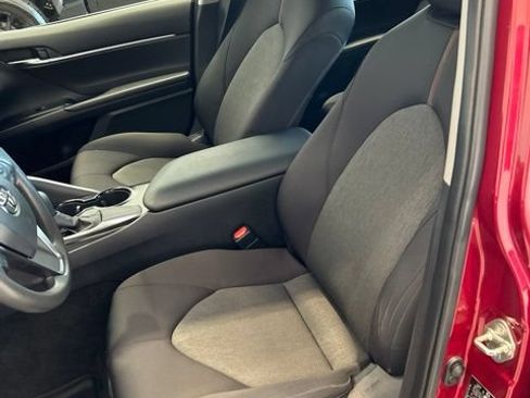 Certified 2020 Toyota Camry LE FWD image 8
