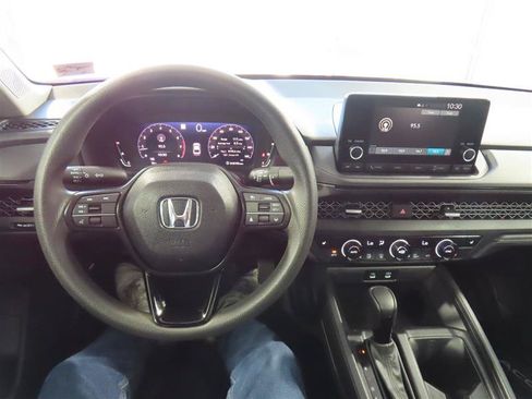 Used 2025 Honda Accord SE image 20