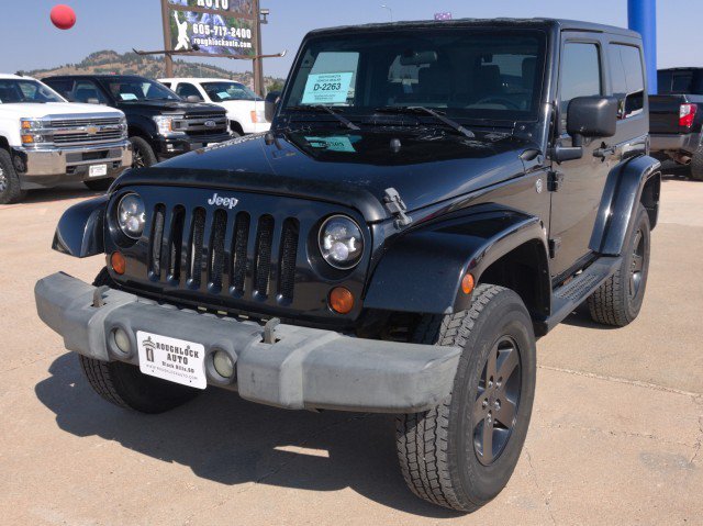 Used 2008 Jeep Wrangler Sahara AWD/4WD image 2