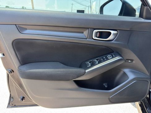 Used 2022 Honda Civic Sport image 9