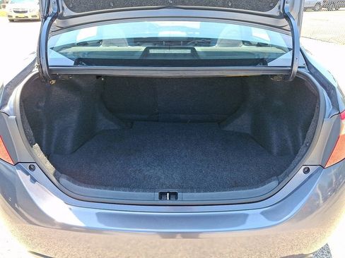 Used 2019 Toyota Corolla LE FWD image 30