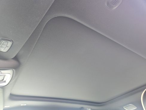 Used 2020 RAM 1500 Limited image 28