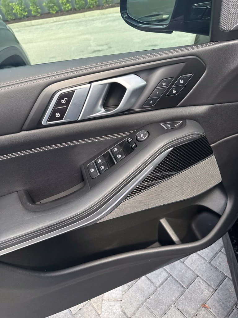 Used 2024 BMW X5 M60i AWD/4WD image 11