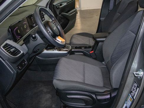 Used 2026 Kia Seltos LX AWD/4WD image 7