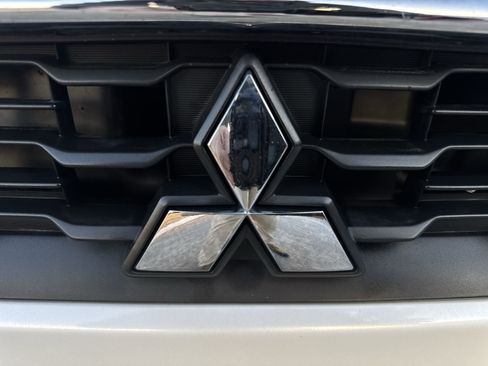 Used 2015 Mitsubishi Outlander Sport ES image 29