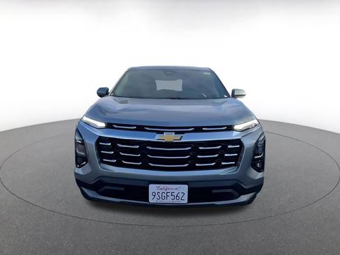 Used 2025 Chevrolet Equinox LT image 4
