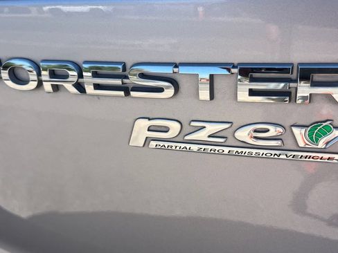 Used 2016 Subaru Forester 2.5i Premium w/ Popular Package #2 AWD/4WD image 25