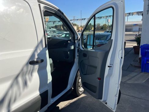 Used 2018 Ford Transit 250 148 Low Roof RWD image 30