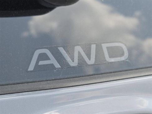 Certified 2025 Honda CR-V EX image 12