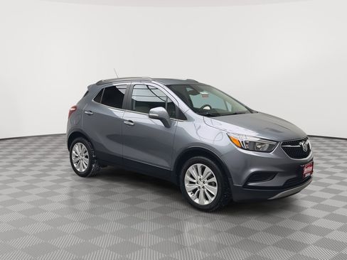 Used 2019 Buick Encore Preferred image 28