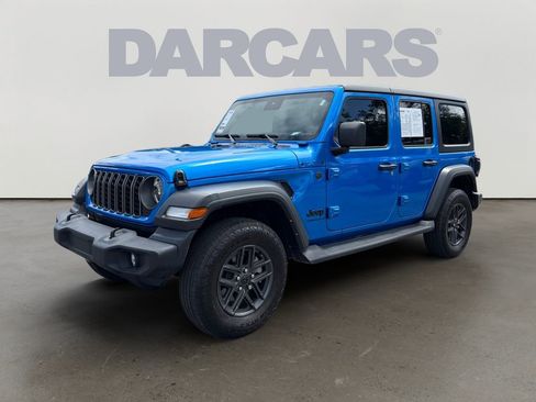 Certified 2025 Jeep Wrangler Unlimited Sport AWD/4WD image 3
