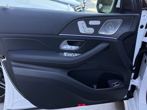 New 2026 Mercedes-Benz GLE 63 AMG S image 19