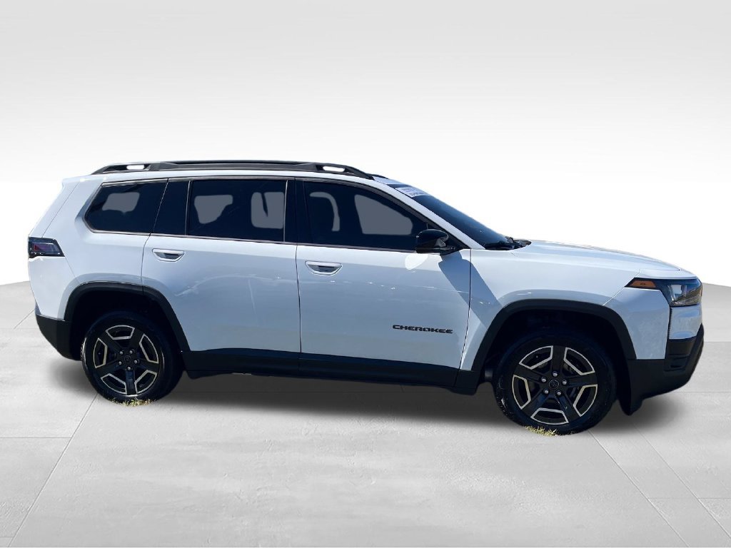 Used 2026 Jeep Cherokee Limited AWD/4WD image 6