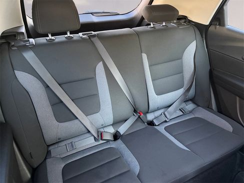 Used 2025 Chevrolet TrailBlazer LT image 18