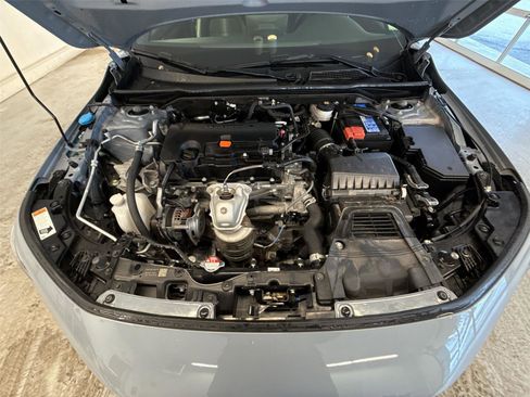 Used 2023 Honda Civic Sport image 17