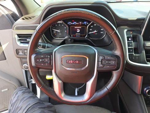 Used 2021 GMC Yukon SLT RWD image 13