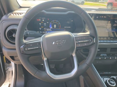 New 2026 Chevrolet Colorado Trail Boss AWD/4WD image 12
