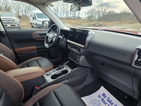 New 2025 Ford Bronco Sport Outer Banks w/ Outer Banks Tech Package+ AWD/4WD image 31
