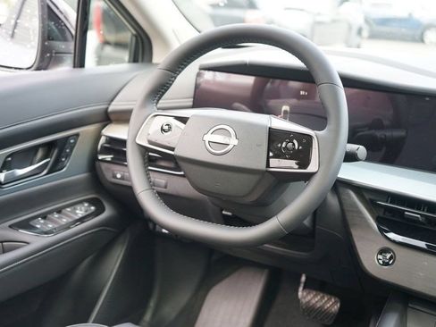 Used 2025 Nissan Murano SL AWD/4WD image 25
